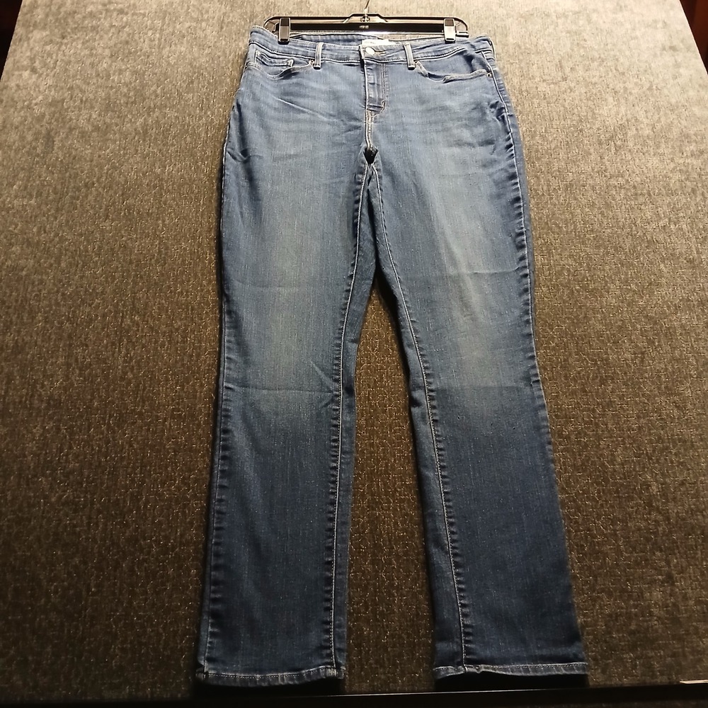 Levi Strauss Signature Womens Mid Rise Straight Jeans Size 14 Medium Wash Blue